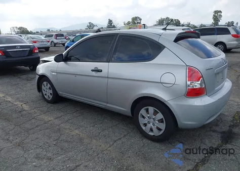 2010 Hyundai Accent Blue z USA, uszkodzony, nr VIN KMHCM3ACXAU185224